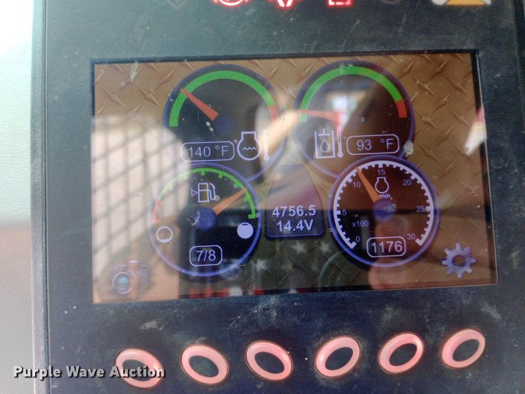 image for item NY9428 2016 Caterpillar 289D skid steer loader