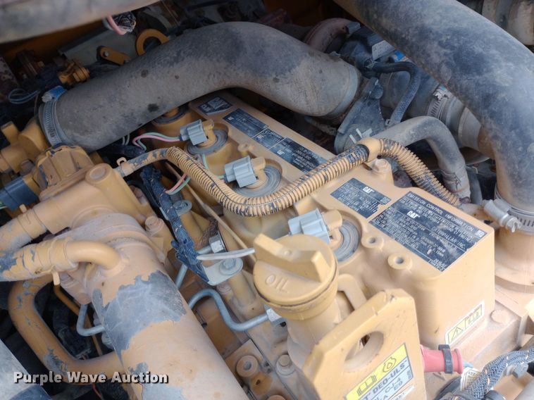 image for item NY9428 2016 Caterpillar 289D skid steer loader