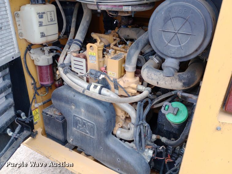 image for item NY9428 2016 Caterpillar 289D skid steer loader