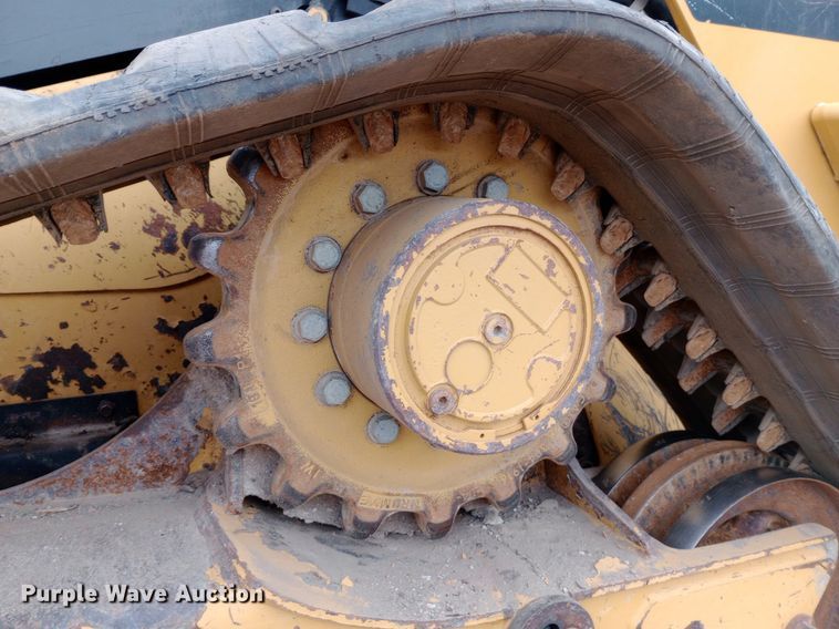 image for item NY9428 2016 Caterpillar 289D skid steer loader