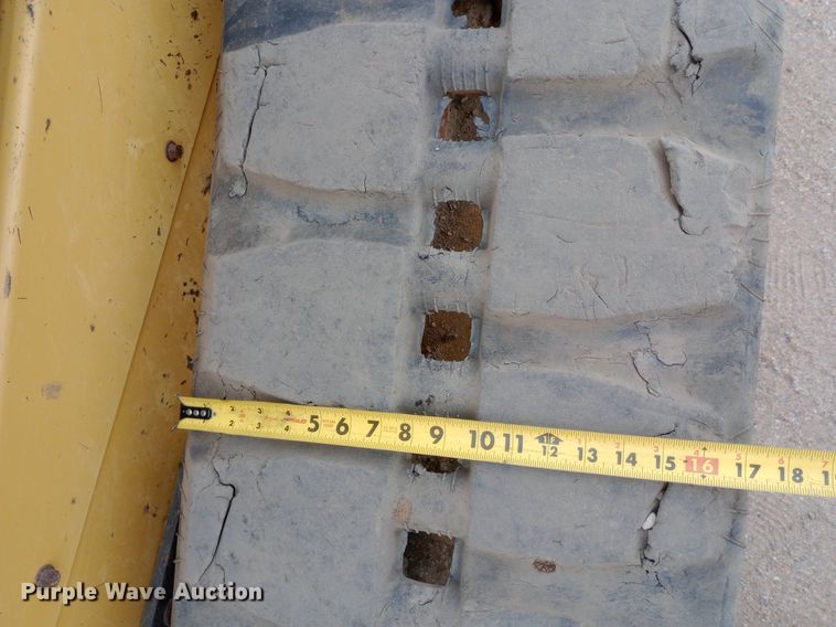 image for item NY9428 2016 Caterpillar 289D skid steer loader