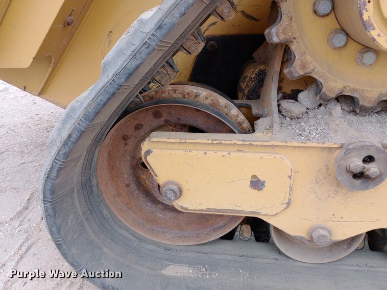 image for item NY9428 2016 Caterpillar 289D skid steer loader