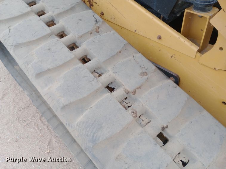 image for item NY9428 2016 Caterpillar 289D skid steer loader