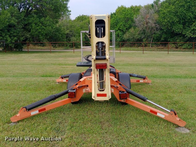 image for item NY9432 2017 JLG T350 boom lift