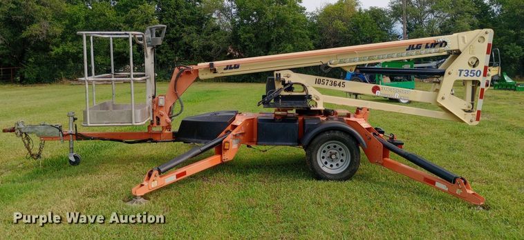 image for item NY9432 2017 JLG T350 boom lift