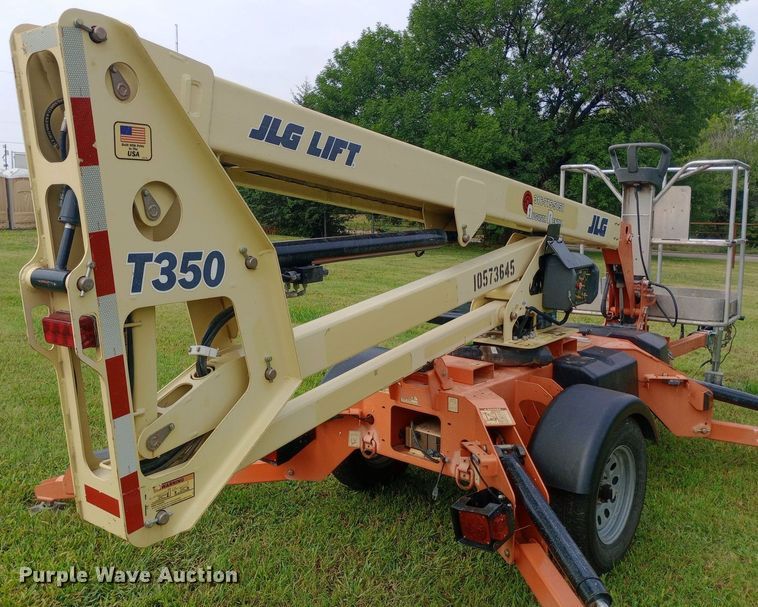 image for item NY9432 2017 JLG T350 boom lift