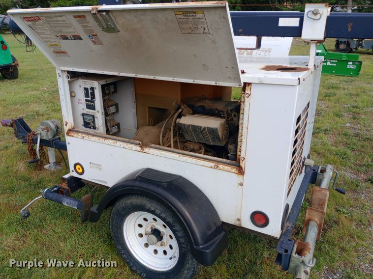 image for item NY9434 Multiquip Night Hawk LT12 light plant