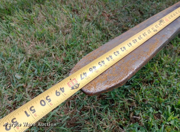 image for item NY9438 2013 Genie GTH-5519 telehandler