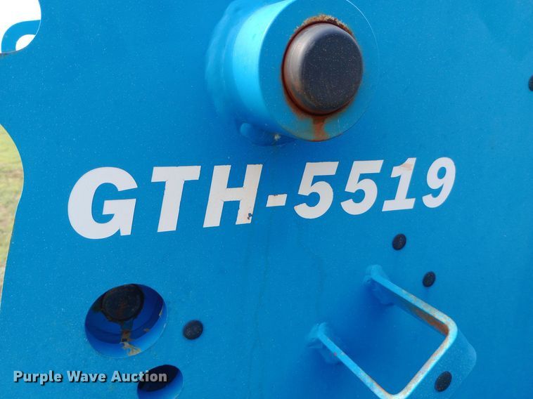 image for item NY9438 2013 Genie GTH-5519 telehandler