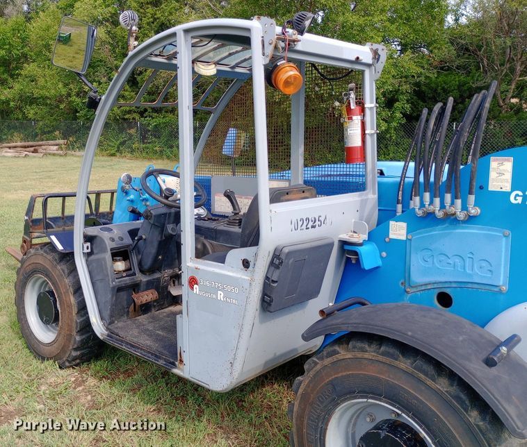image for item NY9438 2013 Genie GTH-5519 telehandler