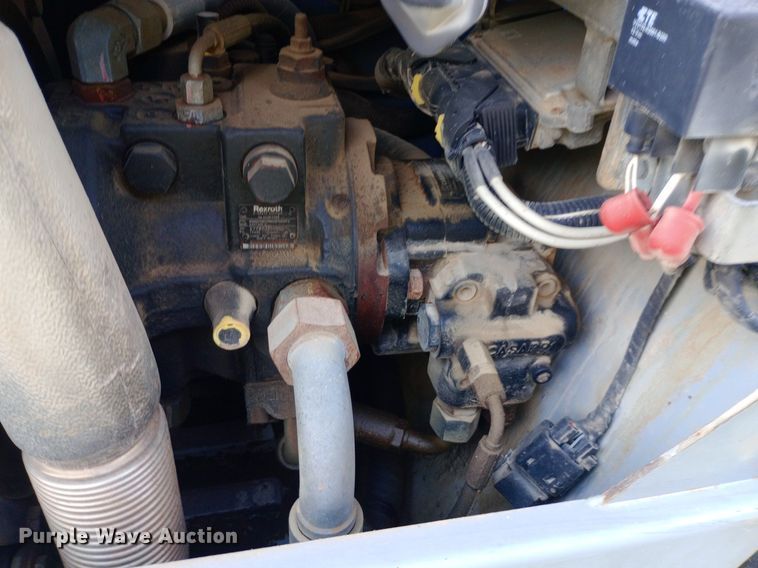 image for item NY9438 2013 Genie GTH-5519 telehandler