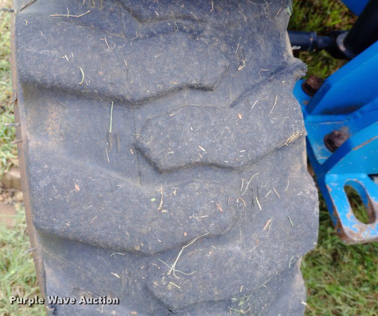 image for item NY9438 2013 Genie GTH-5519 telehandler