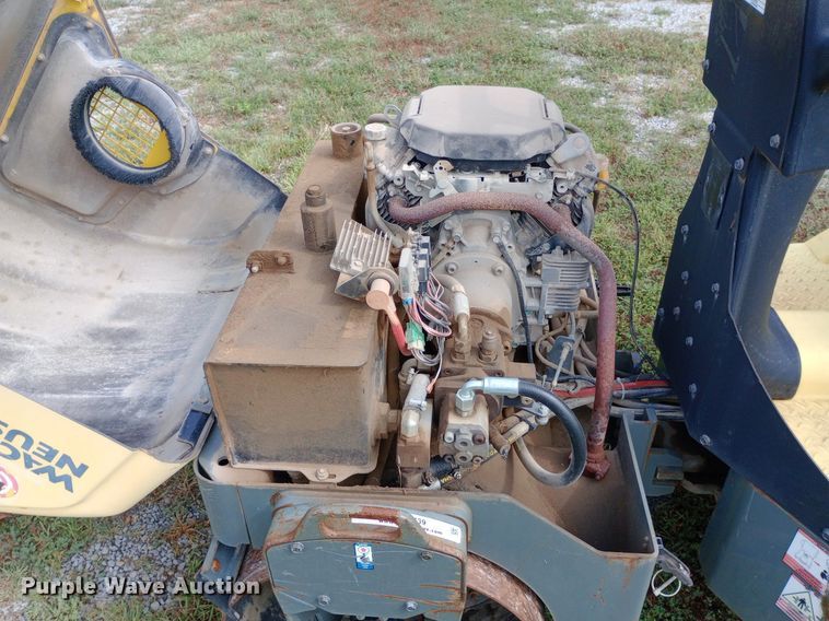 image for item NY9439 2015 Wacker Neuson RD12 double drum vibratory roller