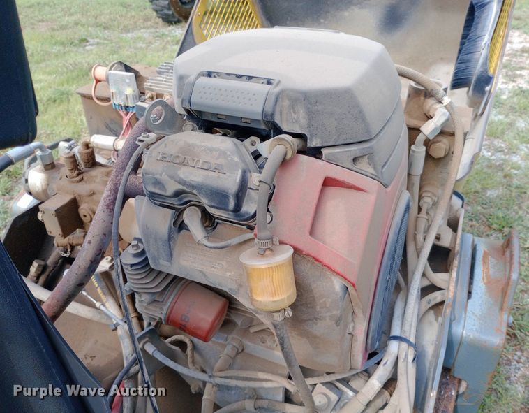 image for item NY9439 2015 Wacker Neuson RD12 double drum vibratory roller