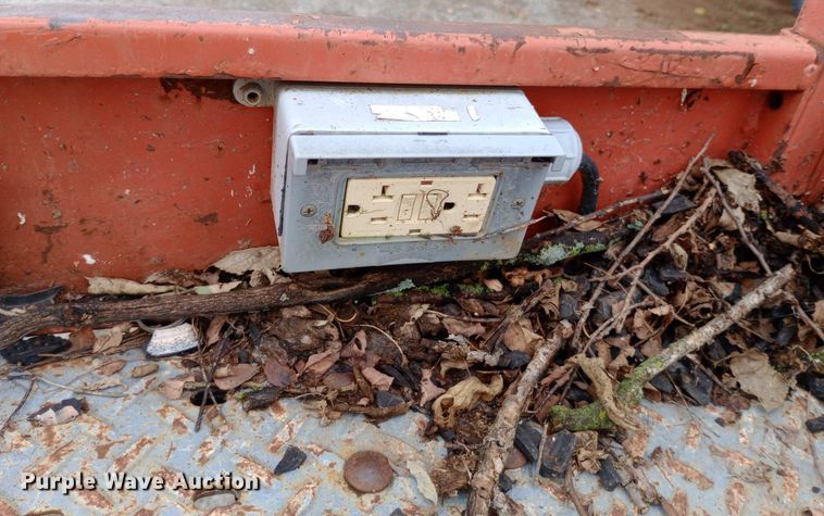 image for item NY9443 2003 Skyjack  SJ7135 scissor lift