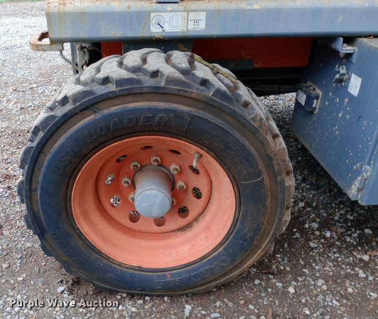 image for item NY9443 2003 Skyjack  SJ7135 scissor lift