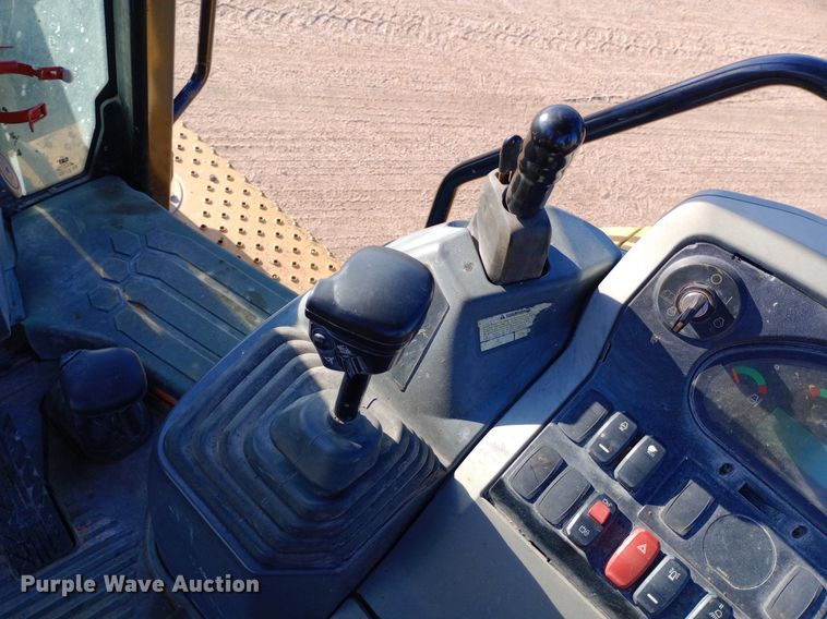 image for item NY9466 2015 Caterpillar  420F2 backhoe