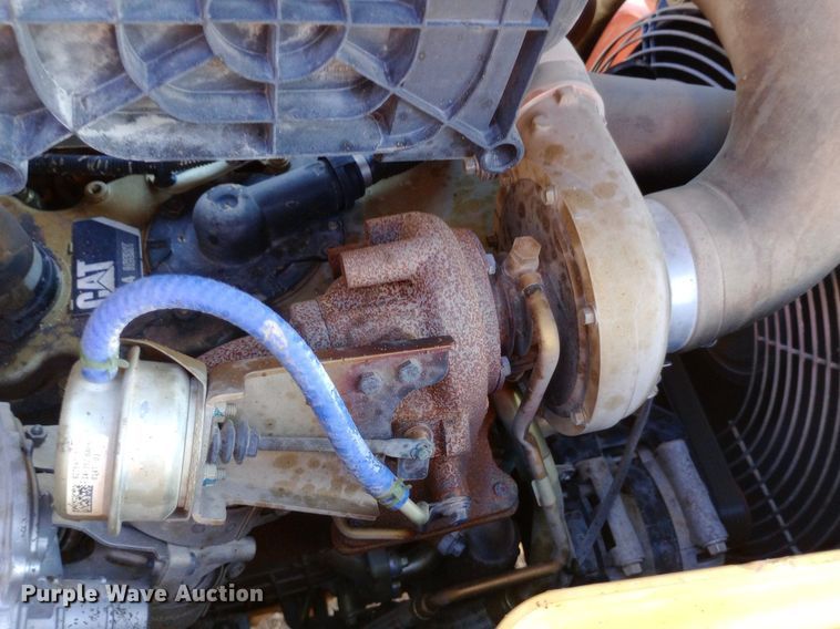 image for item NY9466 2015 Caterpillar  420F2 backhoe