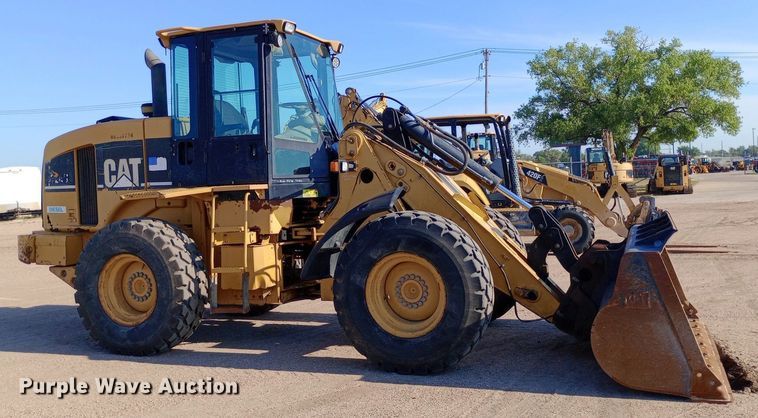 image for item NY9470 2004 Caterpillar  924G wheel loader