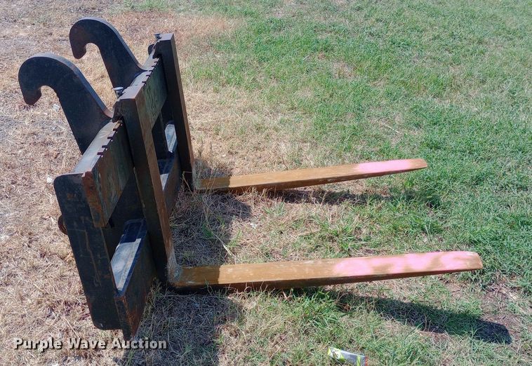 image for item NY9470 2004 Caterpillar  924G wheel loader
