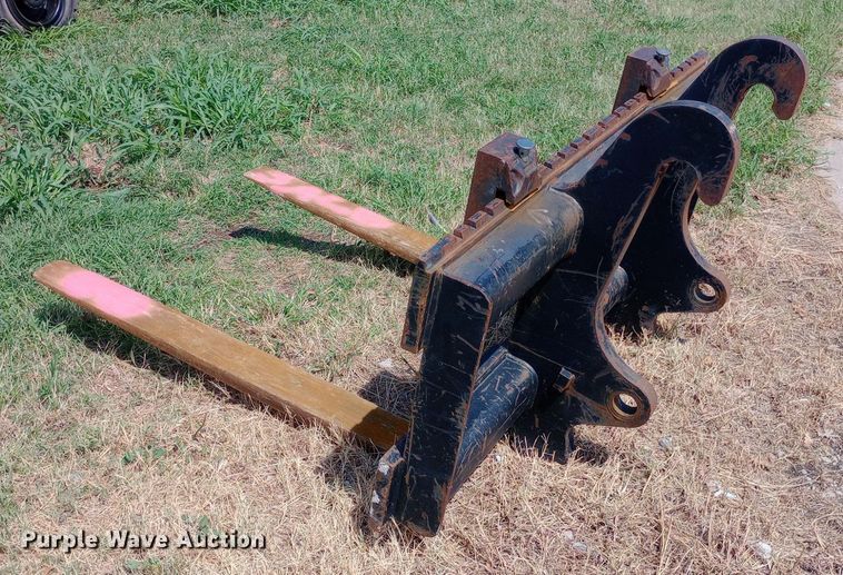image for item NY9470 2004 Caterpillar  924G wheel loader