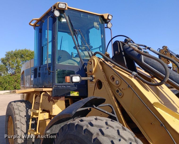 image for item NY9470 2004 Caterpillar  924G wheel loader