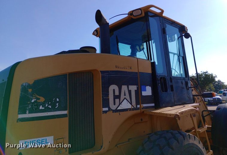 image for item NY9470 2004 Caterpillar  924G wheel loader