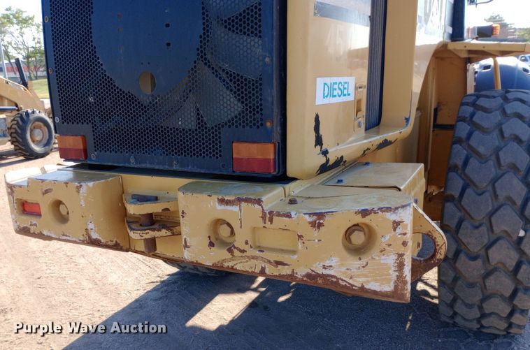 image for item NY9470 2004 Caterpillar  924G wheel loader