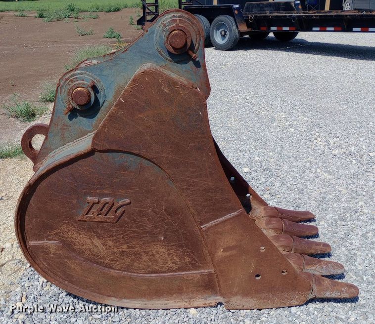 image for item NY9480 John Deere 210G Excavator bucket