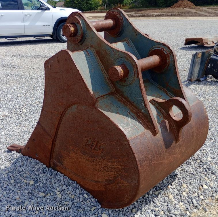 image for item NY9480 John Deere 210G Excavator bucket