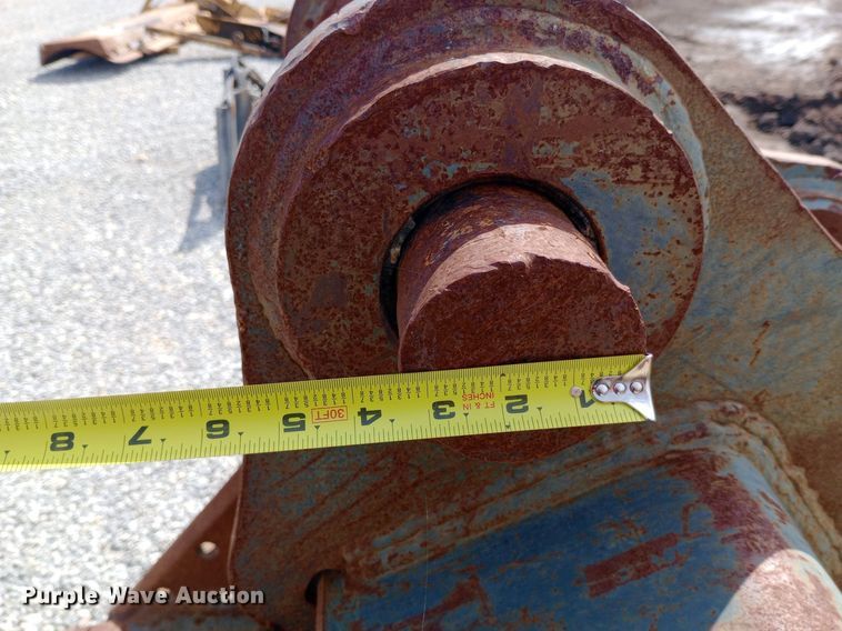 image for item NY9480 John Deere 210G Excavator bucket