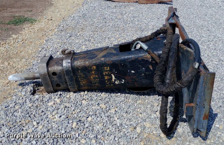 image for item NY9481 SSL H65 skid steer hydraulic hammer