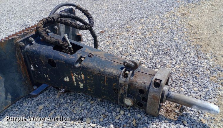 image for item NY9481 SSL H65 skid steer hydraulic hammer