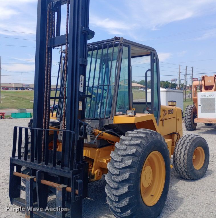 image for item NY9497 1998 JCB 930 forklift