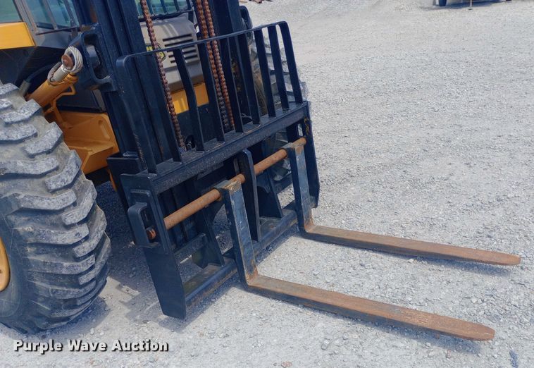 image for item NY9497 1998 JCB 930 forklift