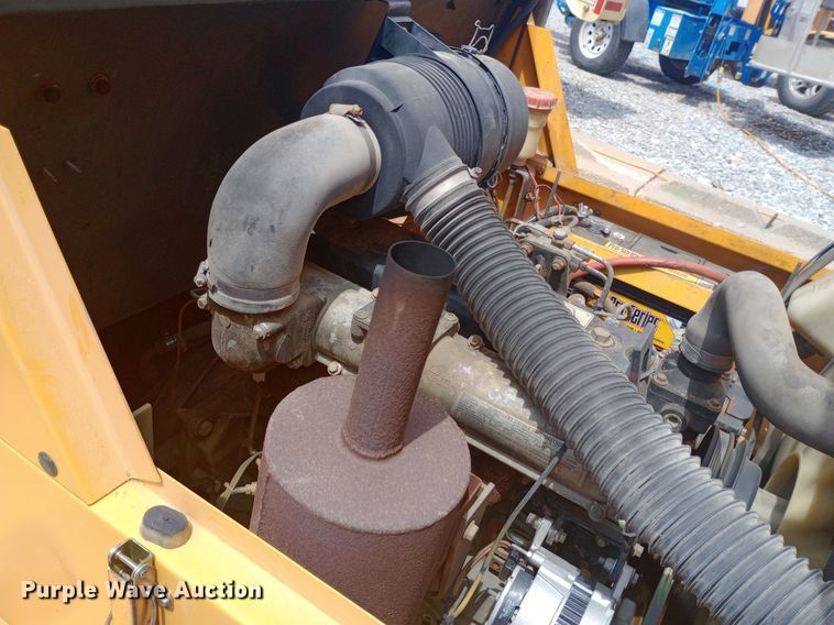 image for item NY9497 1998 JCB 930 forklift