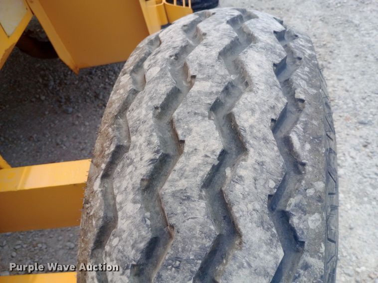 image for item NY9497 1998 JCB 930 forklift