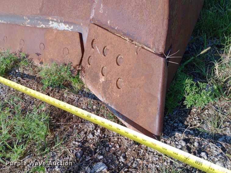 image for item NY9502 2013 John Deere 850K dozer