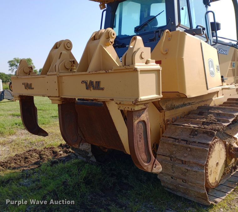 image for item NY9502 2013 John Deere 850K dozer