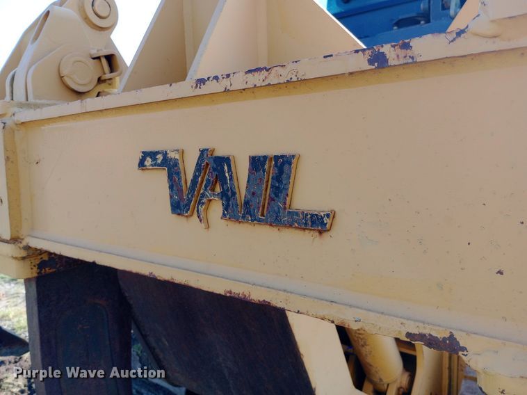 image for item NY9502 2013 John Deere 850K dozer