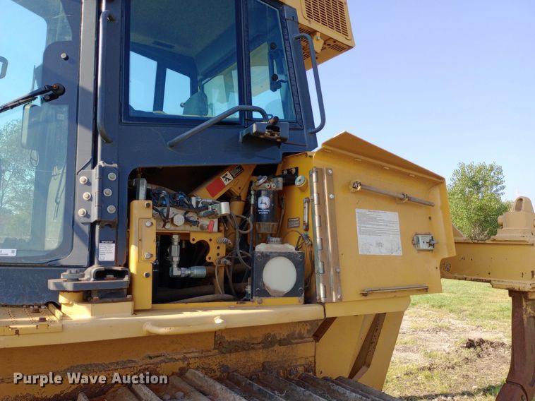 image for item NY9502 2013 John Deere 850K dozer