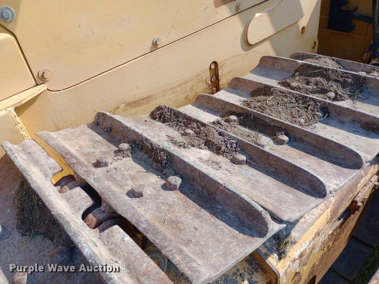 image for item NY9502 2013 John Deere 850K dozer