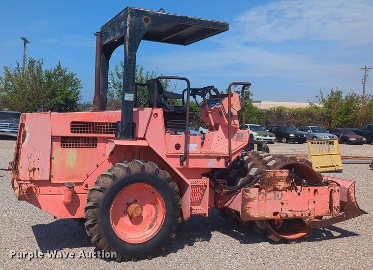 image for item NZ9662 1995 Hamm 2210SSD single drum vibratory roller