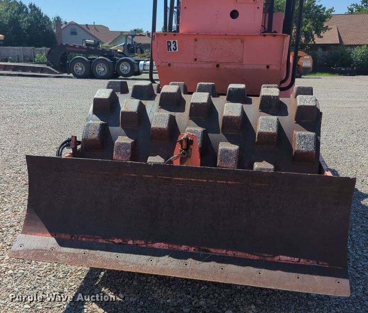 image for item NZ9662 1995 Hamm 2210SSD single drum vibratory roller