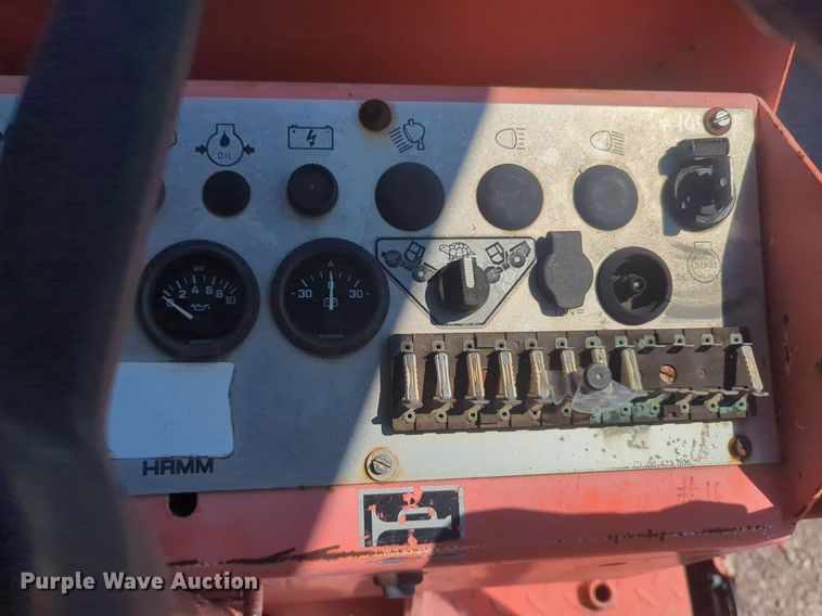 image for item NZ9662 1995 Hamm 2210SSD single drum vibratory roller