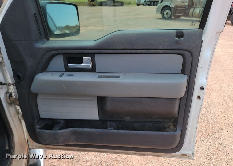 image for item OD9670 2013 Ford F150 SuperCab pickup truck