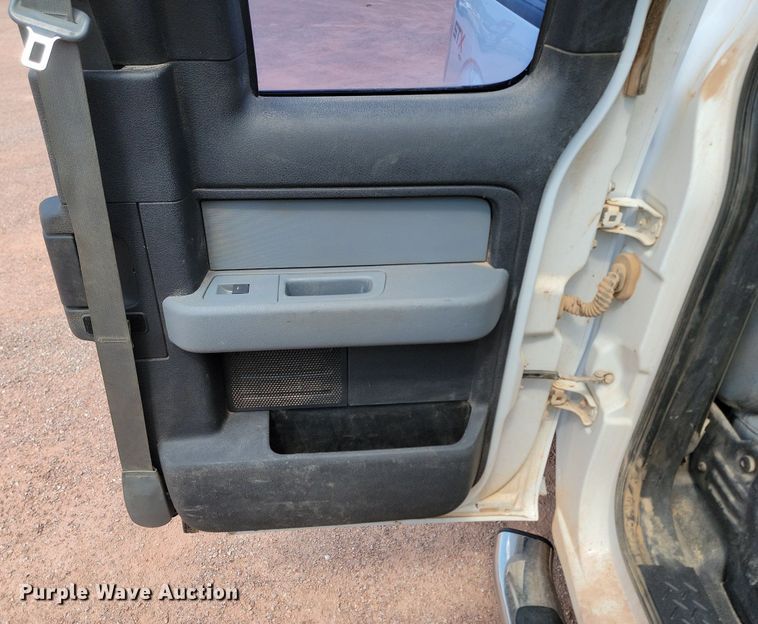 image for item OD9670 2013 Ford F150 SuperCab pickup truck