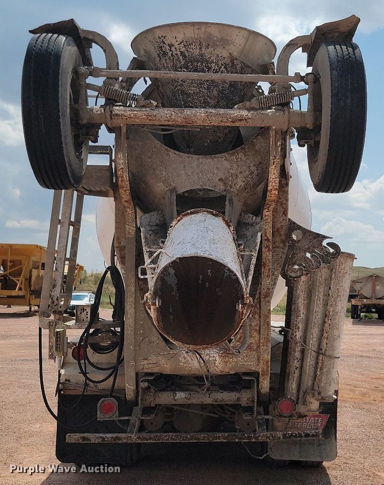 image for item OD9671 2000 Kenworth  W900B ready mix truck