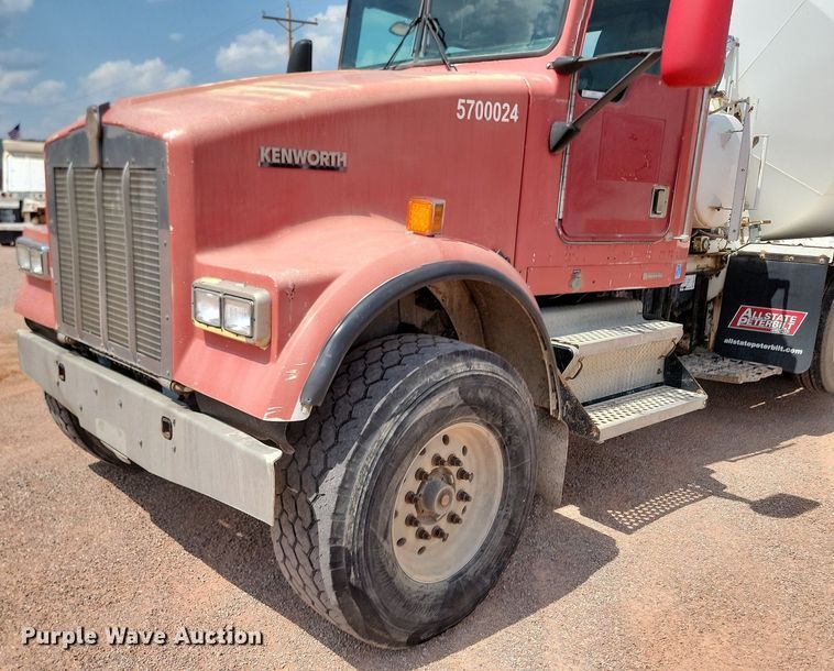 image for item OD9671 2000 Kenworth  W900B ready mix truck