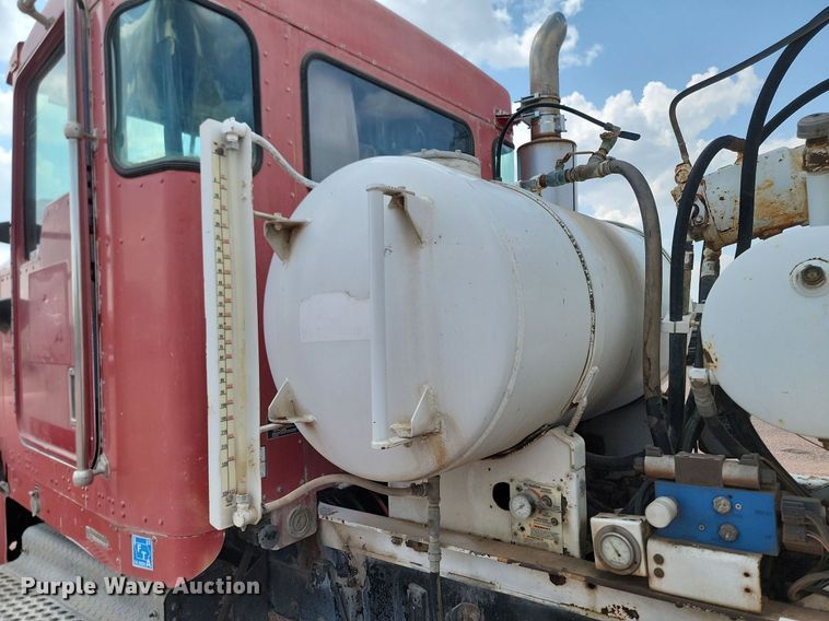 image for item OD9671 2000 Kenworth  W900B ready mix truck